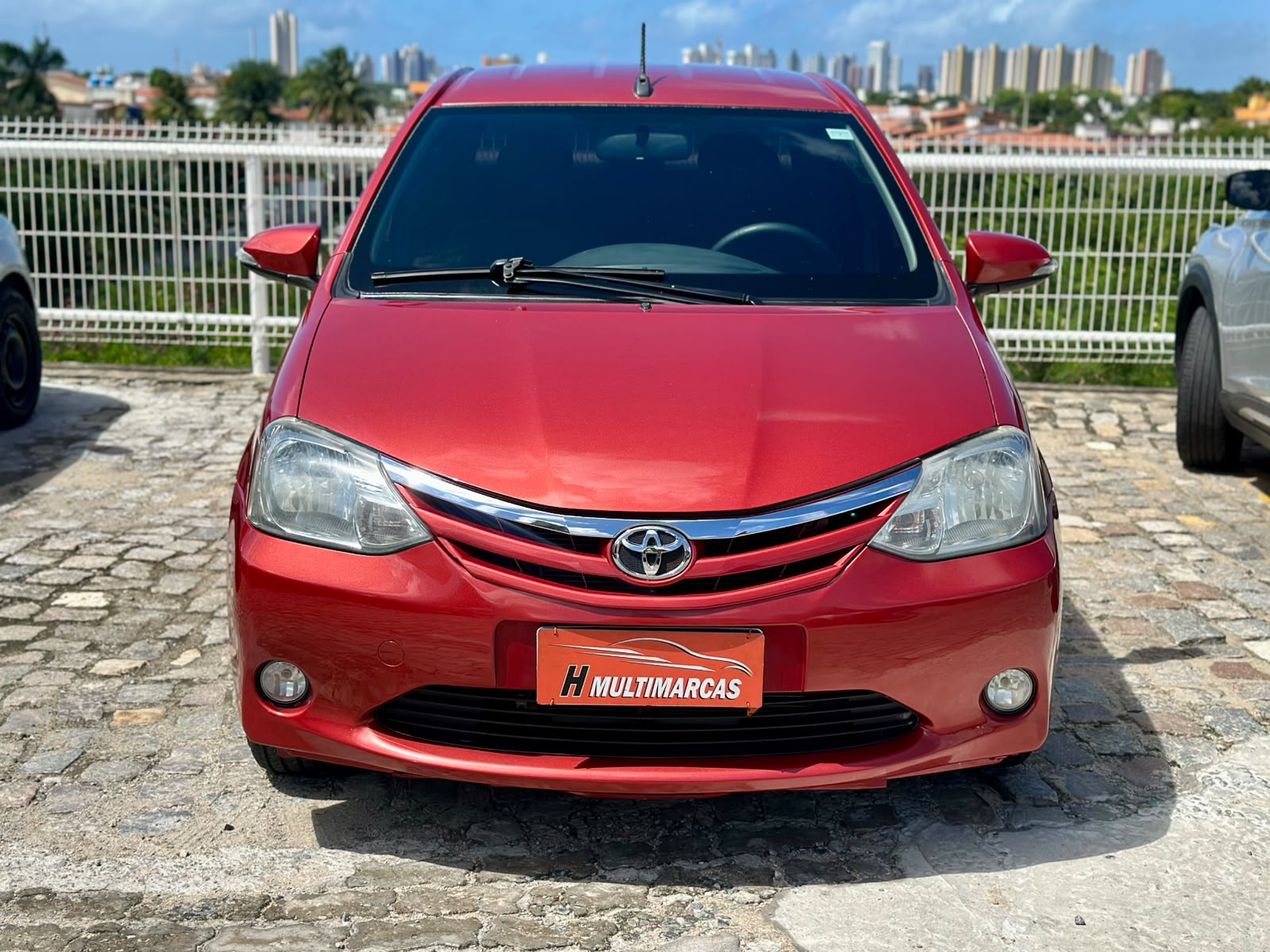 Toyota Etios XLS 2017 - foto 2