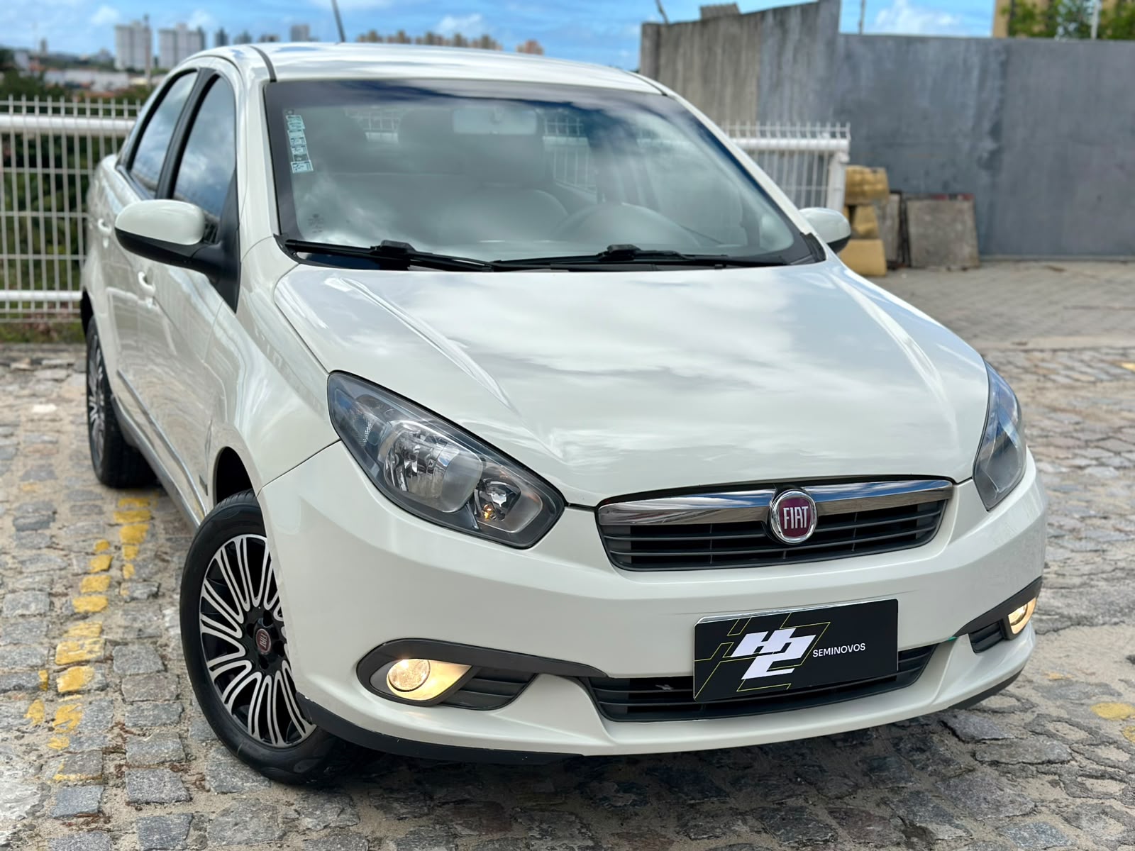 Fiat Grand Siena 2015