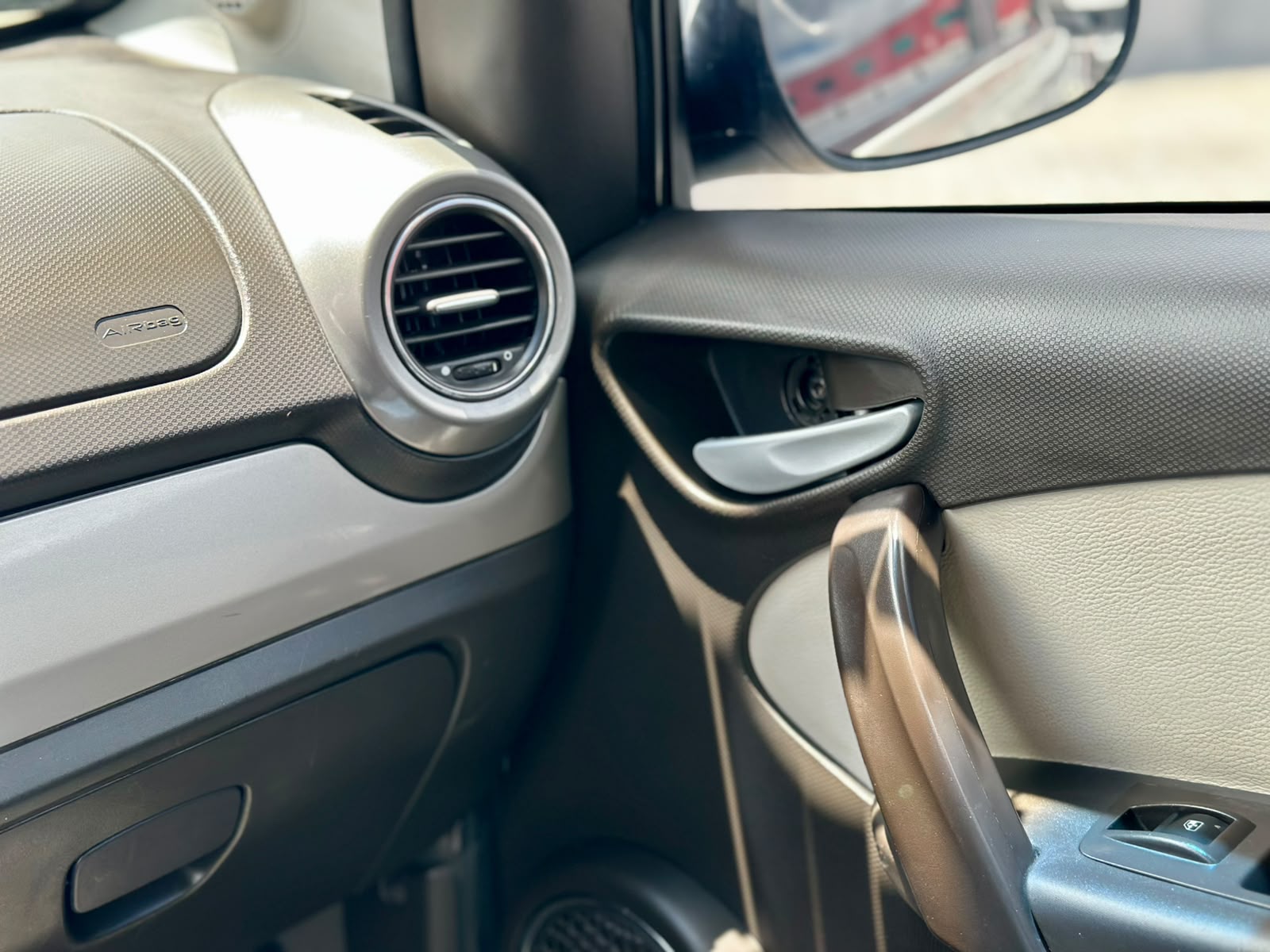 Fiat Grand Siena 2015 - foto 12