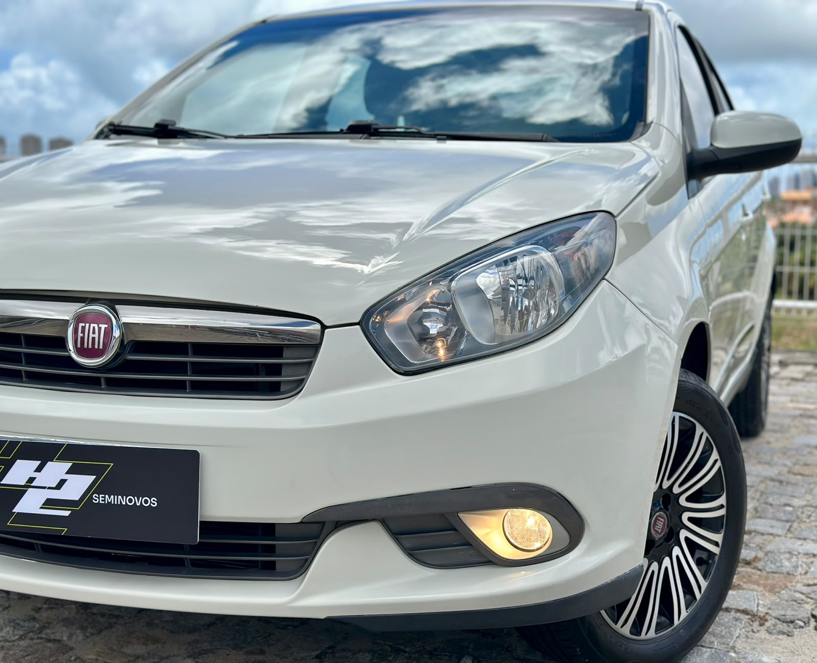 Fiat Grand Siena 2015 - foto 2
