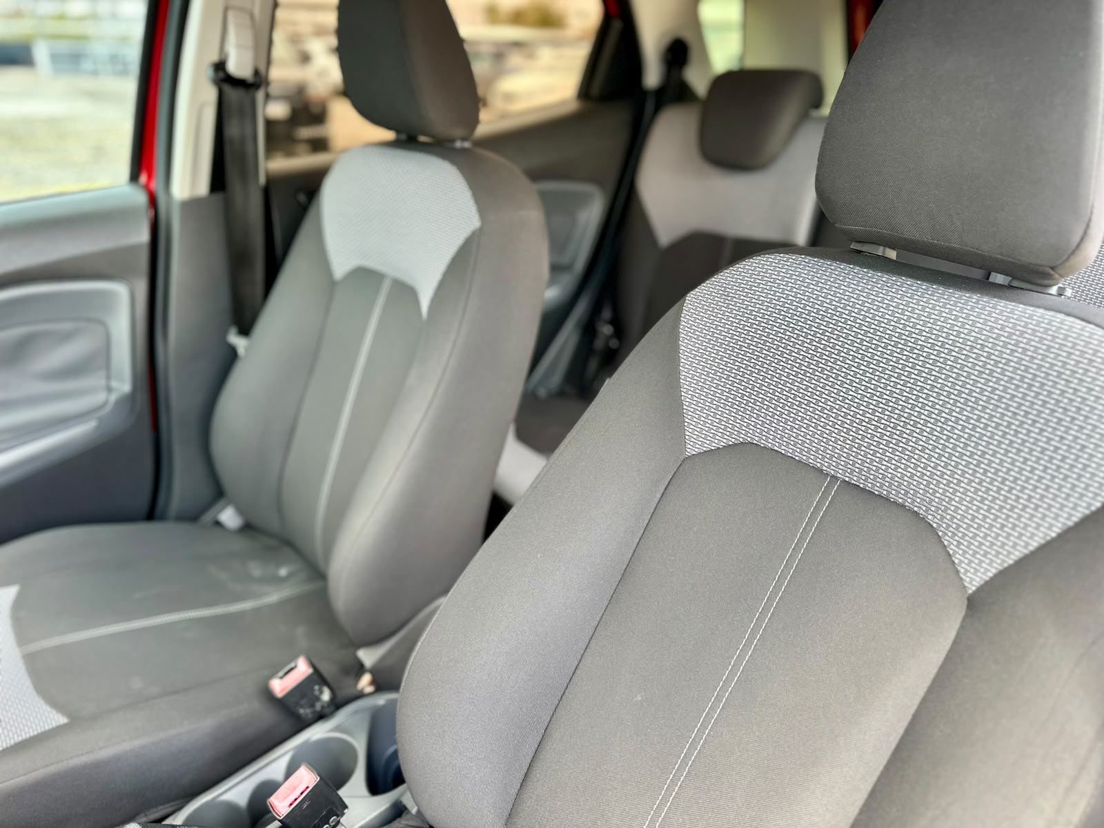 Ford EcoSport SE 2017 - foto 12