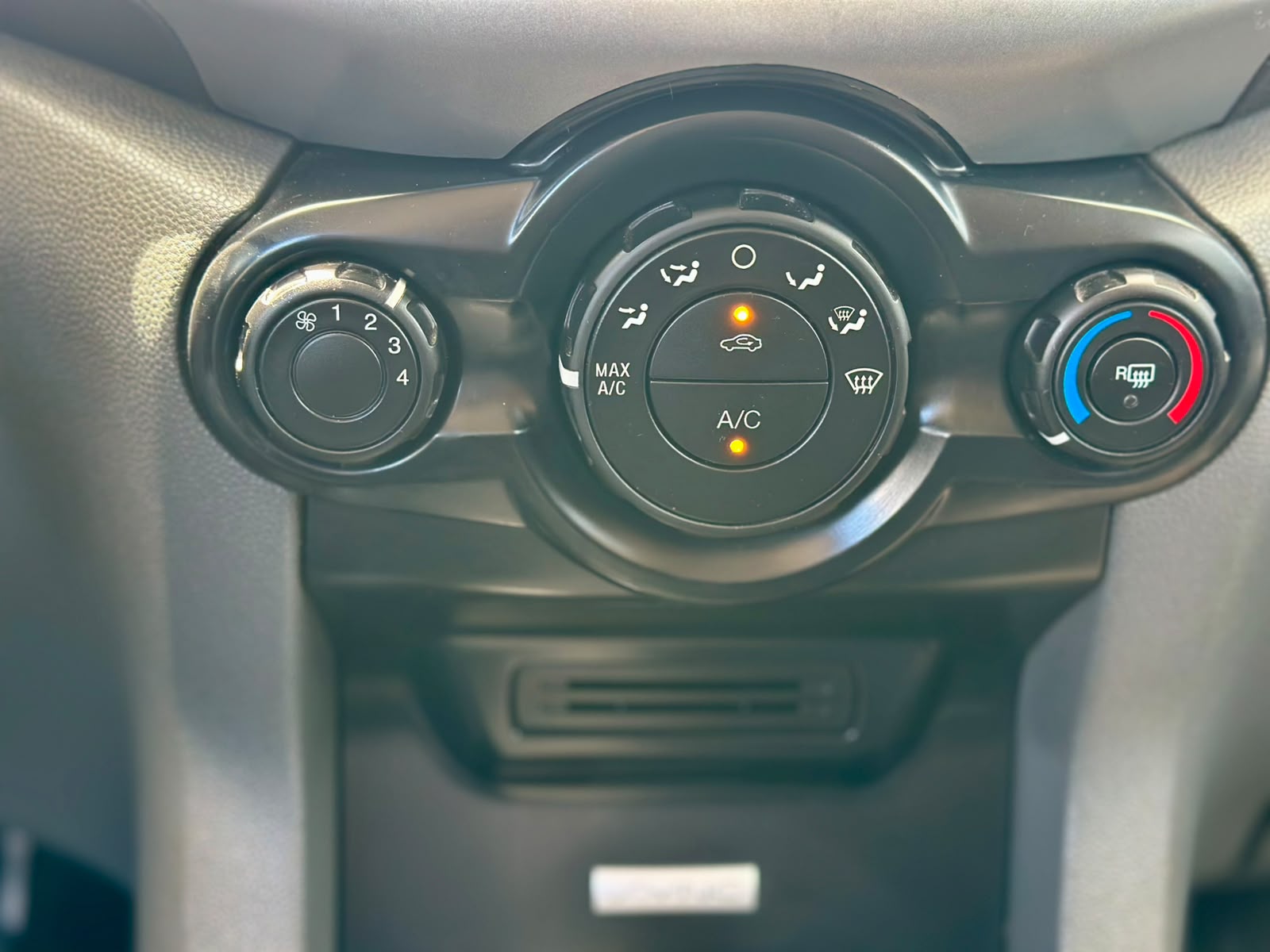 Ford EcoSport SE 2017 - foto 14