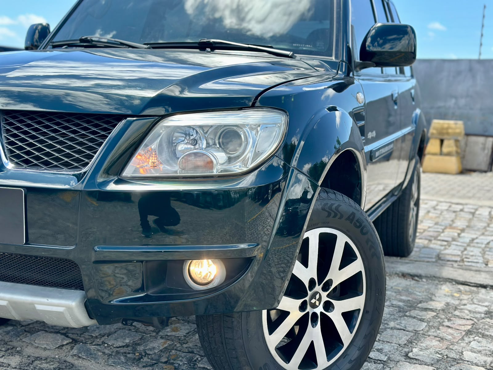Mitsubishi Pajero TR4 2012 - foto 3